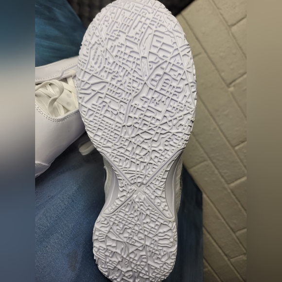 Nike Men's Zoom Lebron NXXT Gen  AMPD "White Out" Shoes Sz 11 New - Picture 7 of 10